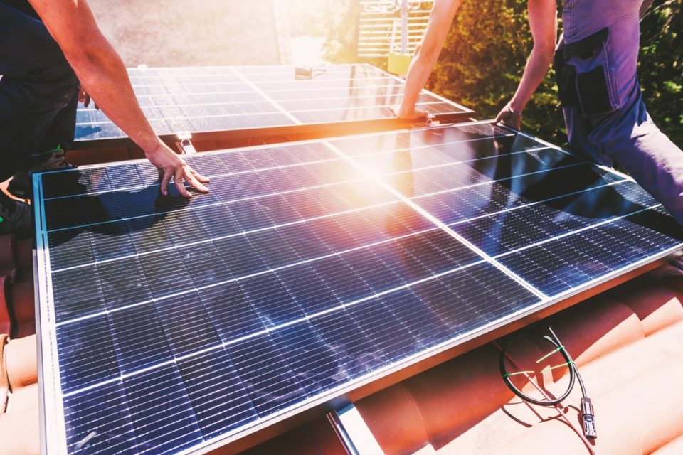 découvrez les meilleures solutions de panneaux solaires à toulouse. profitez de l'énergie renouvelable pour réduire vos factures d'électricité et contribuer à la protection de l'environnement. obtenez des conseils d'experts et des devis personnalisés.