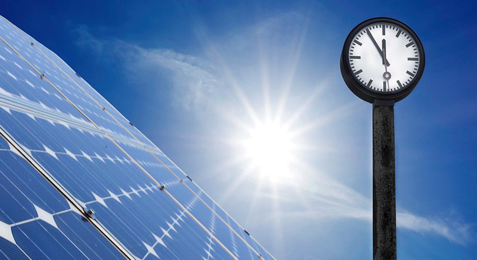 découvrez les différences entre panneaux solaires et panneaux photovoltaïques. apprenez comment chaque technologie fonctionne, leurs avantages, inconvénients et comment faire le meilleur choix pour votre projet énergétique.