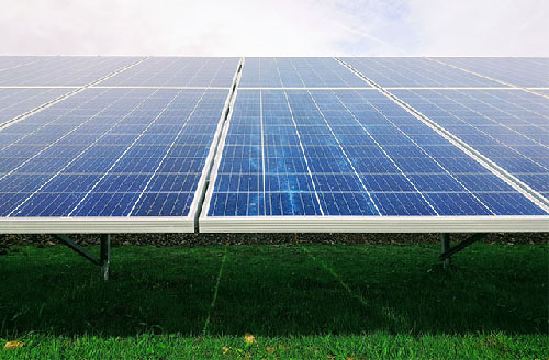 découvrez les principales causes de pannes des panneaux solaires et comment les résoudre. apprenez à optimiser le fonctionnement de votre installation photovoltaïque pour garantir une performance maximale et éviter les problèmes techniques.