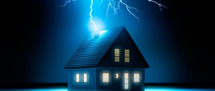 protégez votre maison des orages avec un paratonnerre efficace. découvrez les avantages d'un système de protection contre la foudre, ses installations et conseils pour garantir la sécurité de votre habitation.