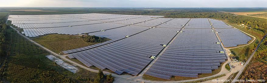 découvrez notre parc photovoltaïque, une installation innovante dédiée à la production d'énergie renouvelable. explorez les bénéfices d'une énergie propre et durable tout en contribuant à la protection de l'environnement.