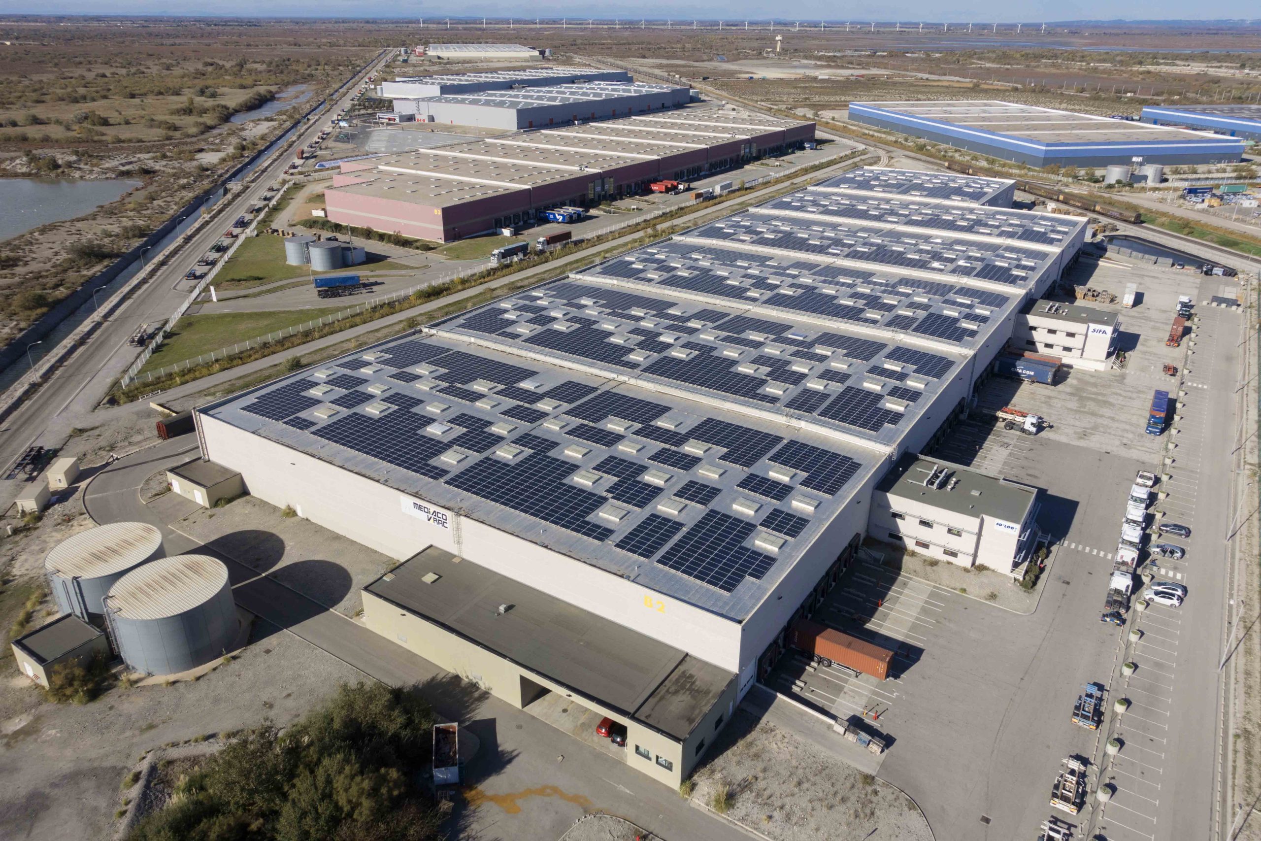 découvrez le parc photovoltaïque de montbartier, une initiative écologique innovante qui exploite l'énergie solaire pour promouvoir une transition énergétique durable. explorez les avantages des énergies renouvelables dans cette région.