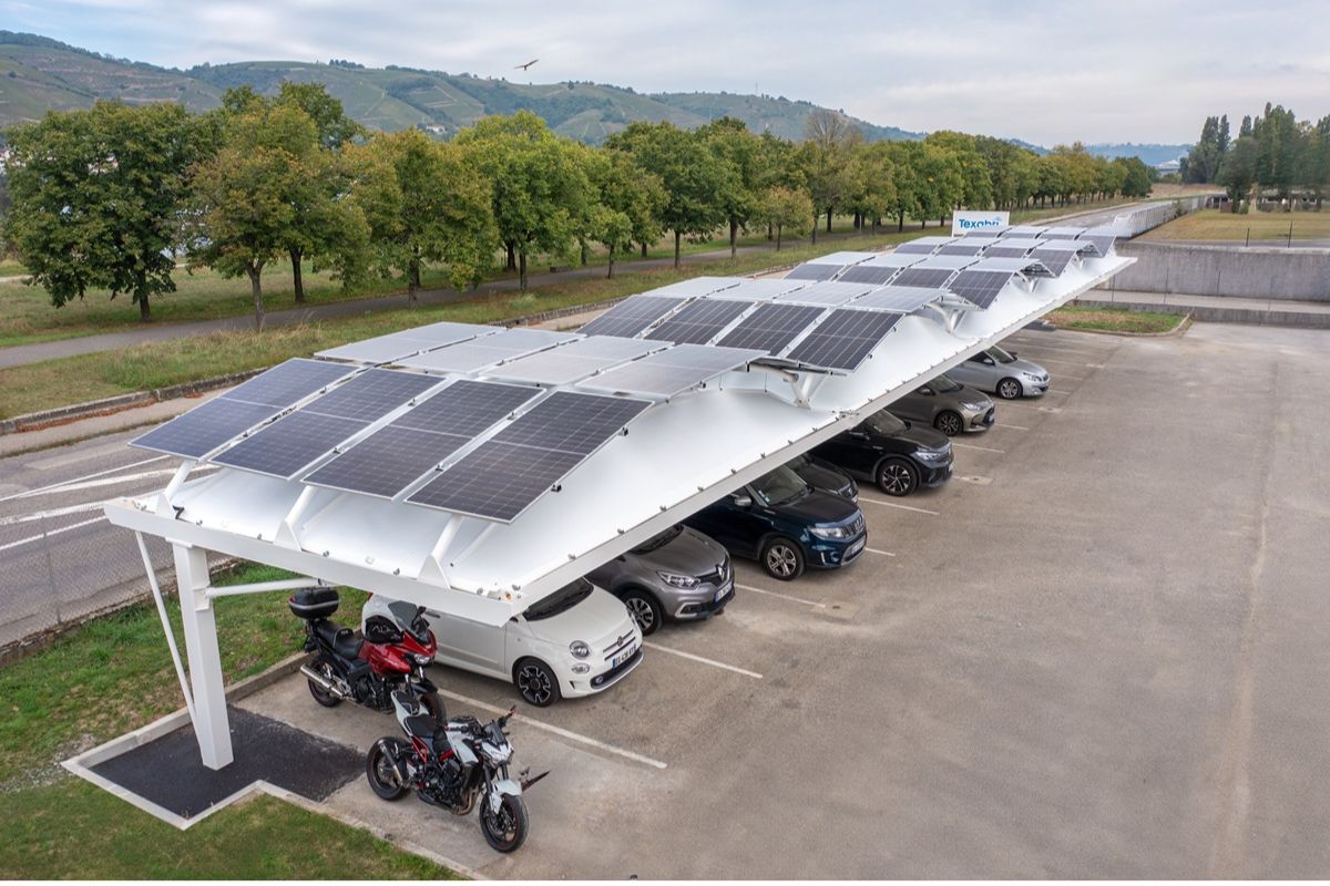 découvrez notre solution de parking solaire : alliez le confort d'un stationnement moderne à une énergie propre et renouvelable. profitez d'un espace de stationnement éco-responsable tout en contribuant à la protection de l'environnement.