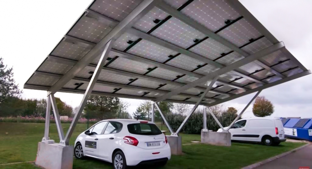 découvrez les avantages des parkings photovoltaïques, une solution innovante qui combine durabilité et efficacité énergétique. transformez vos espaces de stationnement en sources d'énergie renouvelable tout en protégeant les véhicules des intempéries.