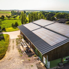 découvrez notre solution photovoltaïque de 100 kwc, idéale pour optimiser votre consommation d'énergie et réduire vos factures. profitez d'une installation performante, durable et respectueuse de l'environnement. transformez votre toit en une source d'énergie renouvelable aujourd'hui !