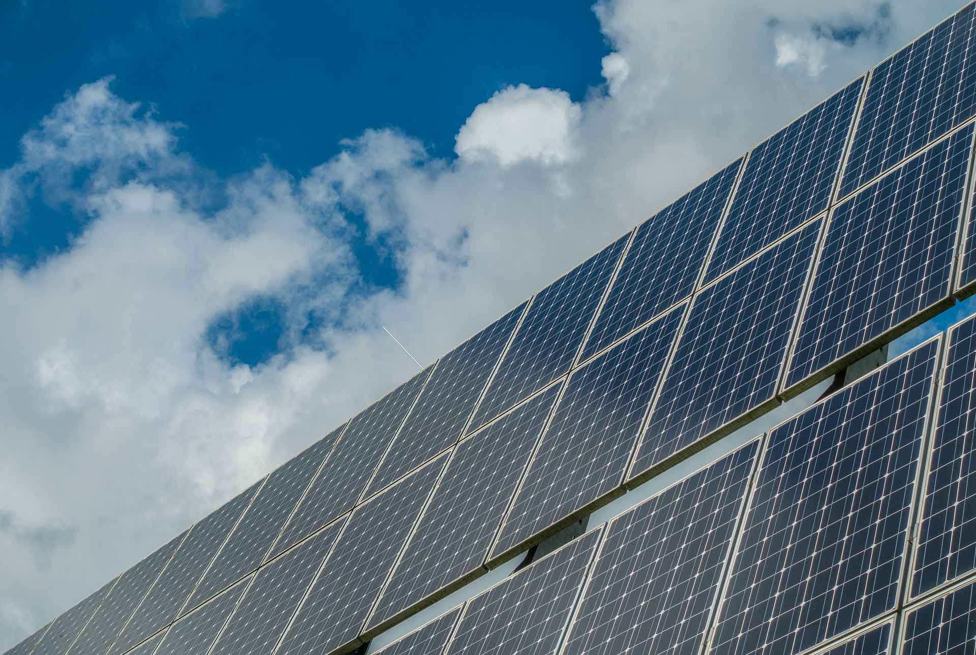 découvrez le potentiel énergétique du photovoltaïque, une solution durable et écologique pour produire de l'électricité. explorez les avantages liés à l'énergie solaire, tels que la réduction des factures d'électricité et l'impact positif sur l'environnement.