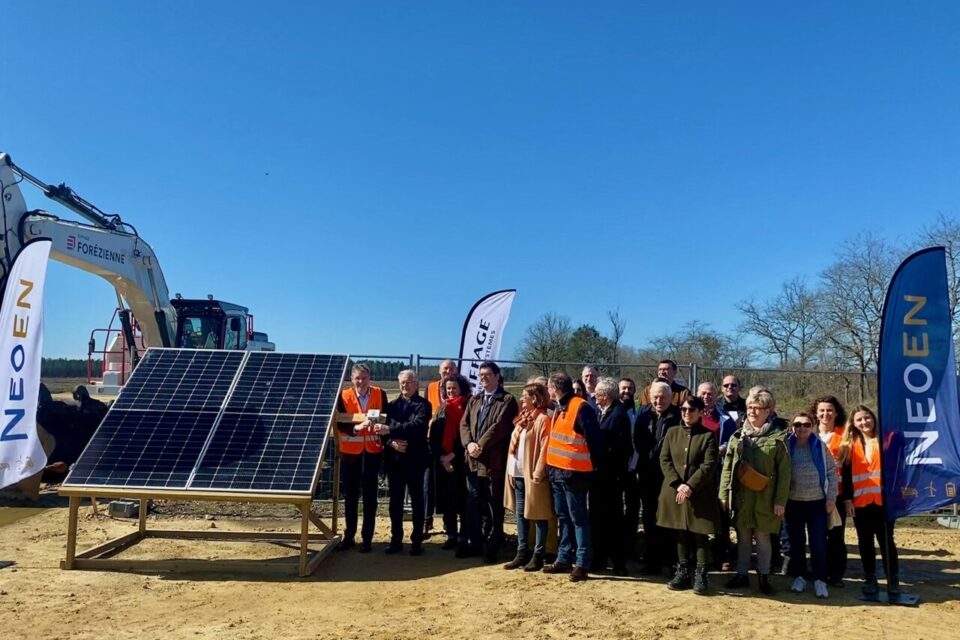 découvrez les solutions photovoltaïques dans le var (83) pour une énergie renouvelable et performante. optimisez votre consommation d'électricité tout en préservant l'environnement grâce à nos installations solaires adaptées à vos besoins.