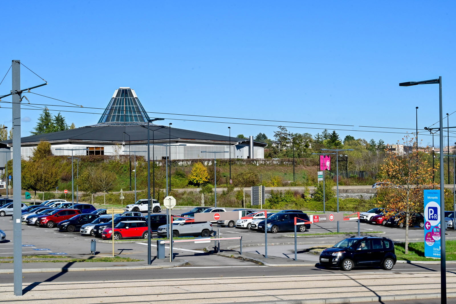 découvrez les solutions photovoltaïques à besançon pour optimiser votre consommation d'énergie et réduire vos factures. profitez du soleil de la région avec des installations adaptées à vos besoins.