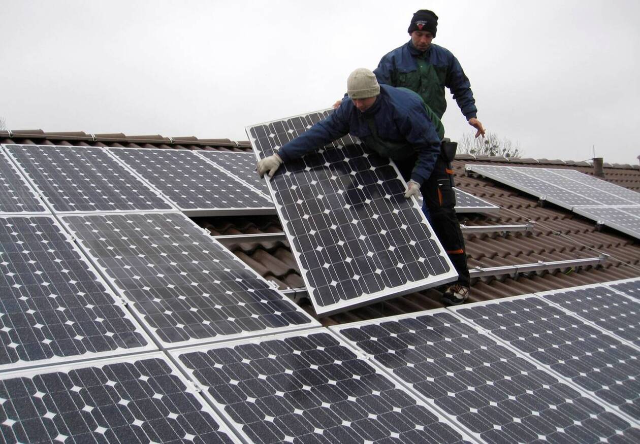 découvrez les solutions photovoltaïques à caen pour réduire votre facture d'électricité et participer à la transition énergétique. profitez d'une expertise locale pour l'installation de panneaux solaires adaptés à vos besoins.