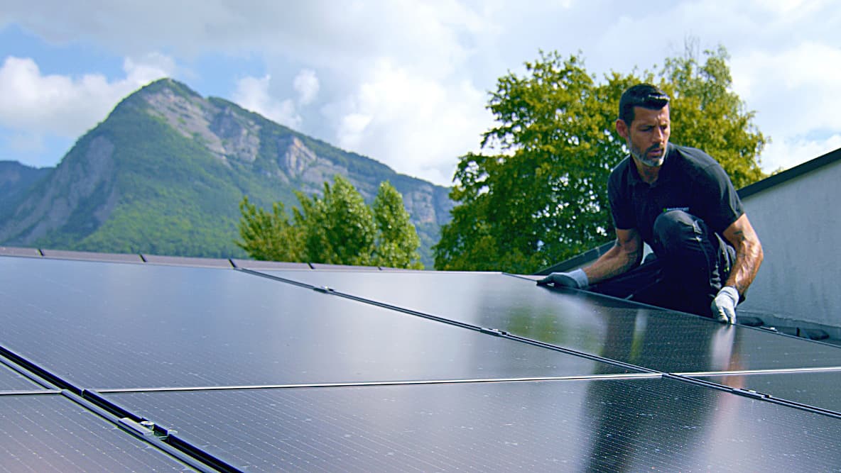 découvrez notre entreprise photovoltaïque spécialisée dans l'installation de panneaux solaires. profitez d'énergies renouvelables pour réduire vos factures d'électricité et contribuer à la protection de l'environnement. contactez-nous pour un devis personnalisé et passez au solaire dès aujourd'hui !