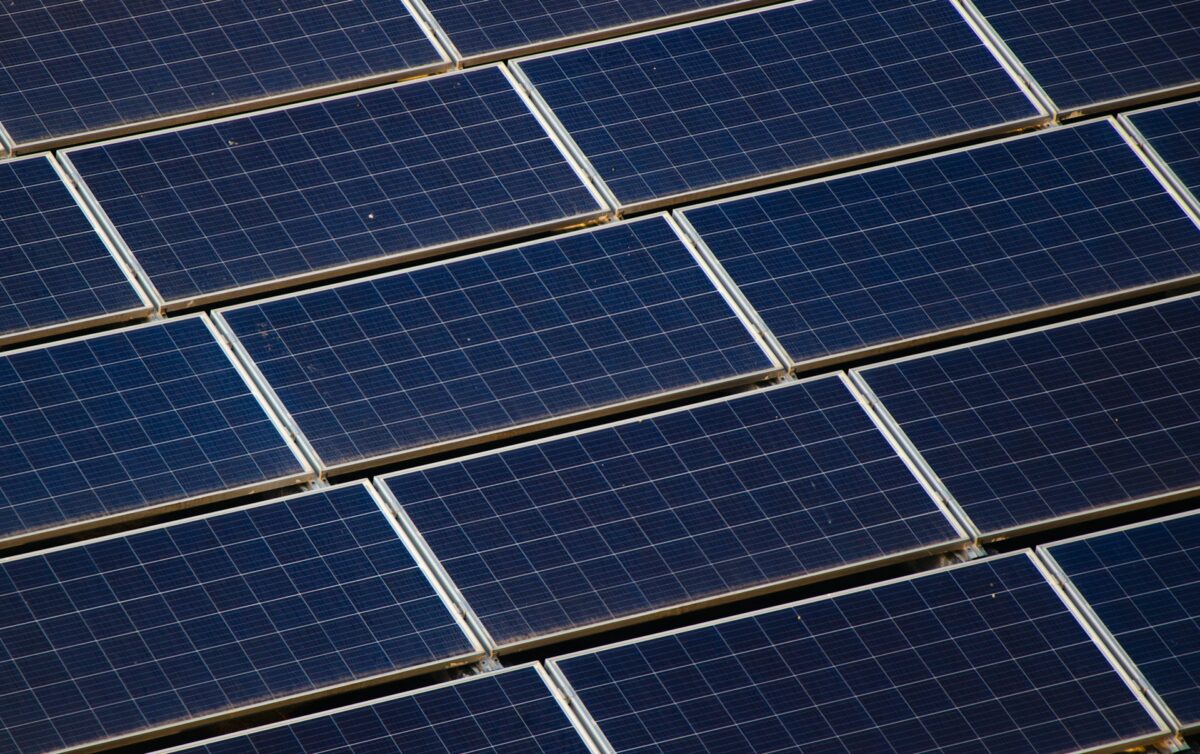 découvrez les avantages de l'énergie photovoltaïque en france : solutions durables, économies d'énergie et impacts environnementaux. informez-vous sur les installations solaires et comment elles peuvent transformer votre énergie tout en contribuant à un avenir plus vert.