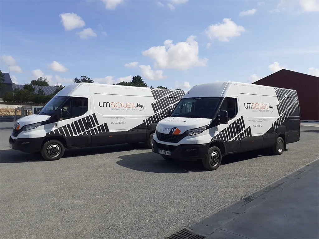 découvrez les solutions photovoltaïques de lm, alliant performance et durabilité pour produire une énergie propre et renouvelable. optimisez votre consommation d'énergie tout en réduisant votre empreinte carbone grâce à nos systèmes photovoltaïques innovants.