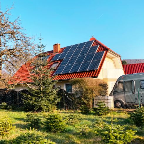 découvrez les solutions photovoltaïques à metz pour une énergie renouvelable et économique. optimisez vos factures d'électricité et contribuez à la transition énergétique en installant des panneaux solaires adaptés à vos besoins.