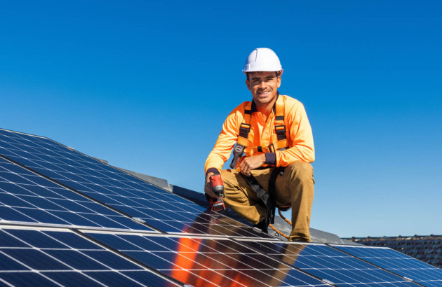 découvrez les solutions photovoltaïques professionnelles pour optimiser l'énergie solaire de votre entreprise. profitez d'une réduction des coûts énergétiques et d'un impact environnemental positif grâce à nos installations de panneaux solaires adaptés à vos besoins.