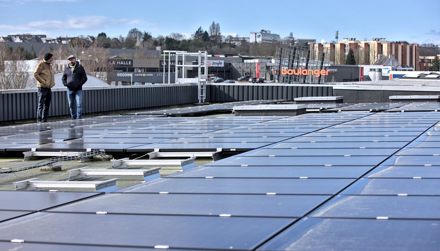 découvrez les solutions photovoltaïques à quimper pour optimiser votre production d'énergie renouvelable. profitez des avantages du solaire pour réduire votre facture d'électricité et contribuer à la protection de l'environnement.