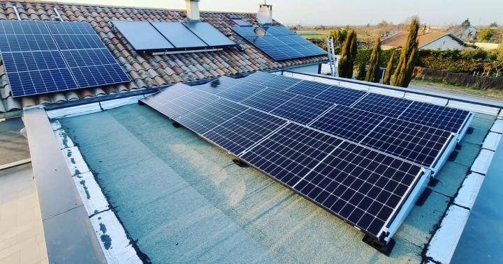 découvrez les solutions photovoltaïques à roanne pour rendre votre habitation plus éco-responsable et économiser sur vos factures d'énergie. profitez de conseils d'experts et d'installations sur mesure adaptées à vos besoins.