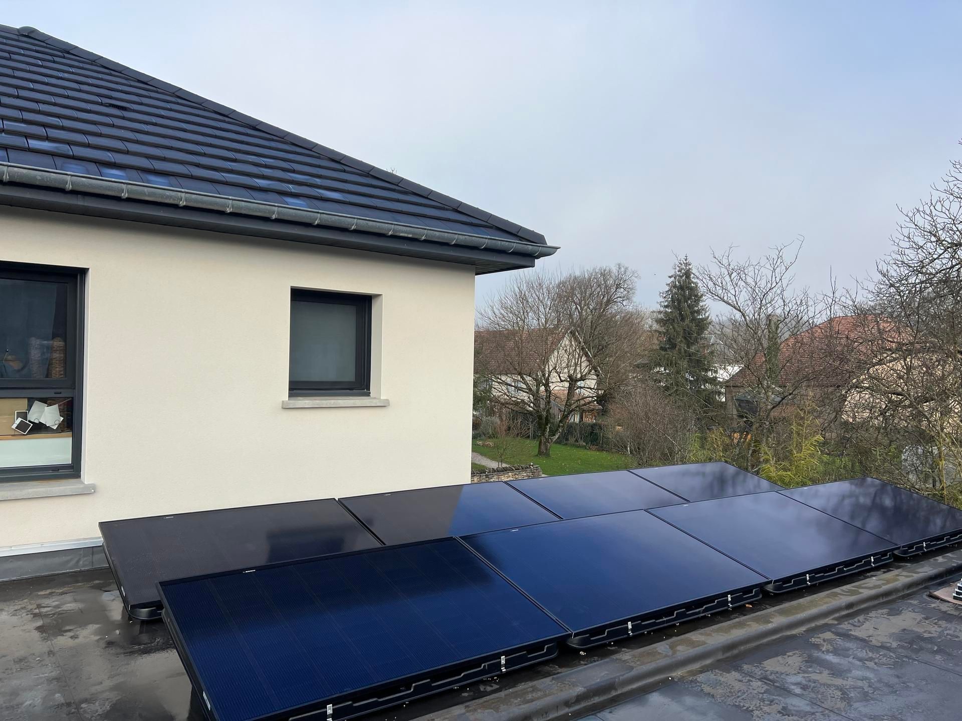 découvrez les solutions photovoltaïques à vesoul pour produire votre propre énergie solaire. profitez des avantages écologiques et économiques de l'énergie renouvelable tout en contribuant à la transition énergétique.