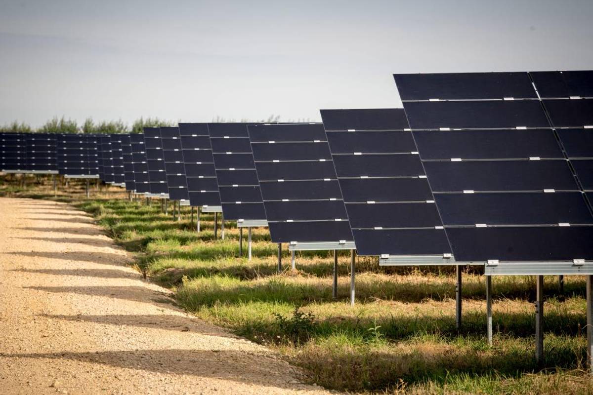 découvrez les solutions photovoltaïques à vichy pour produire de l'énergie solaire durable et économiser sur vos factures d'électricité. profitez des avantages des panneaux solaires et contribuez à la protection de l'environnement, tout en améliorant la valeur de votre propriété.