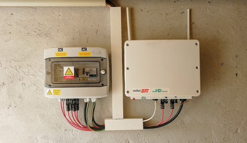 optimisez le pilotage de votre chauffe-eau grâce à l'énergie photovoltaïque. découvrez comment maximiser votre consommation d'énergie solaire pour réduire vos factures tout en assurant un confort thermique optimal.