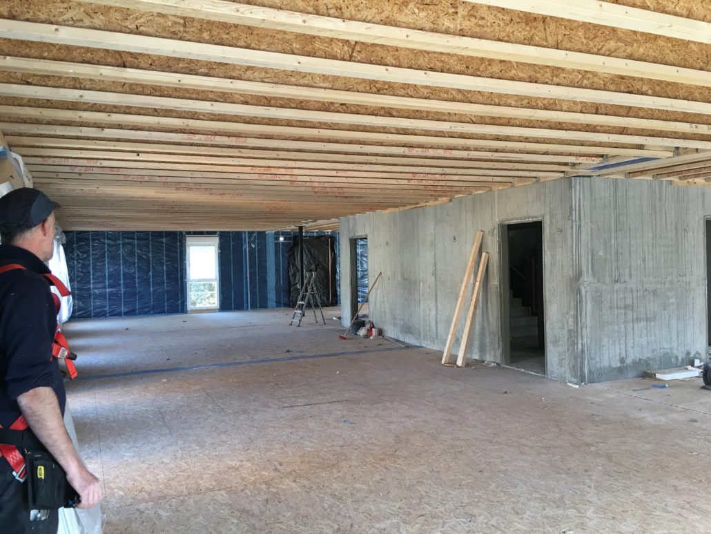 découvrez tout ce qu'il faut savoir sur le plancher sur fermette : avantages, techniques de pose, matériaux adaptés et conseils pratiques pour un aménagement optimal de vos espaces. transformez votre intérieur avec des solutions durables et esthétiques.