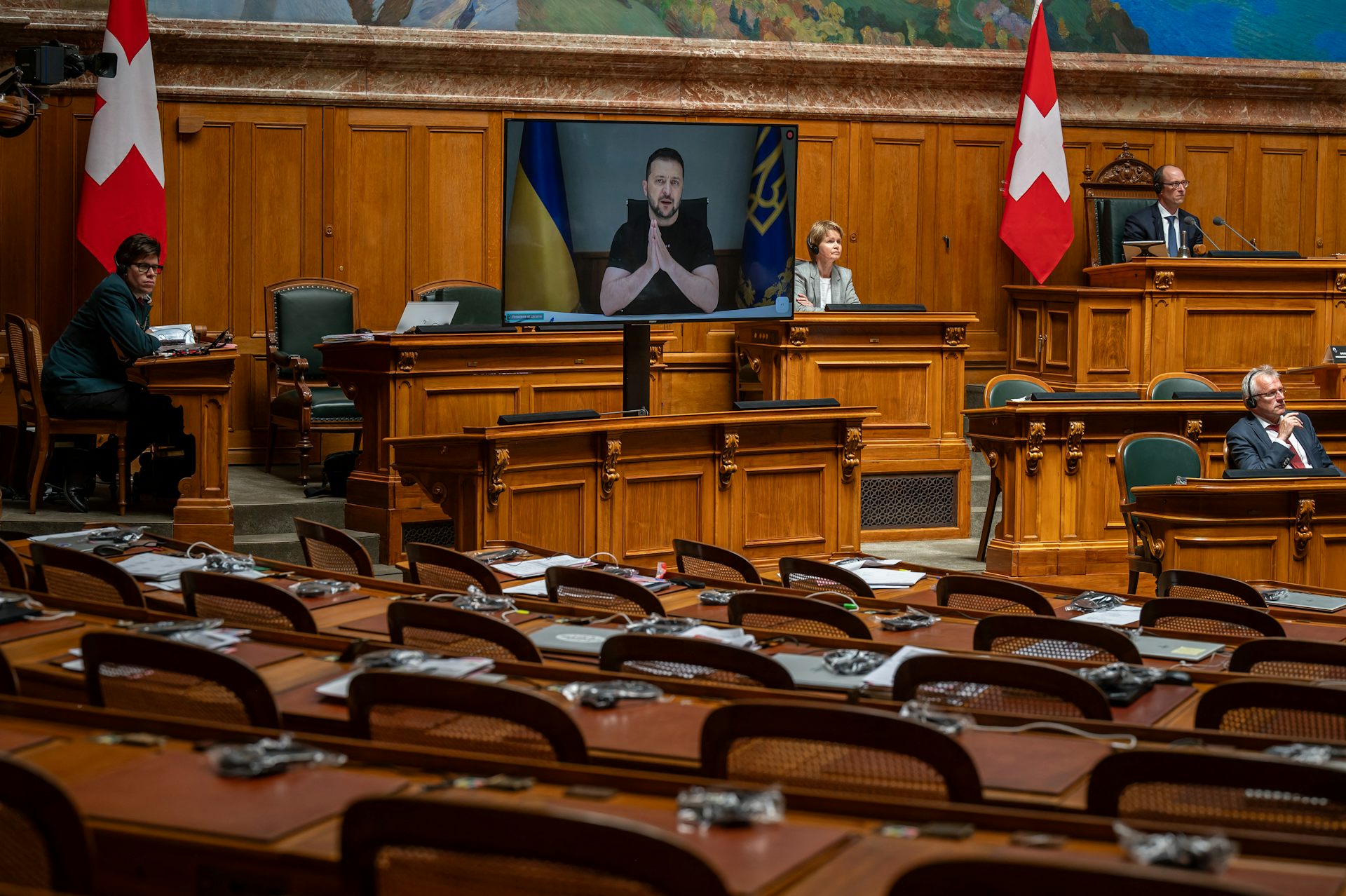 découvrez les enjeux d'une politique neutre, ses principes fondamentaux et son impact sur les relations internationales. explorez comment cette approche vise à maintenir l'équilibre et la diplomatie entre les nations.