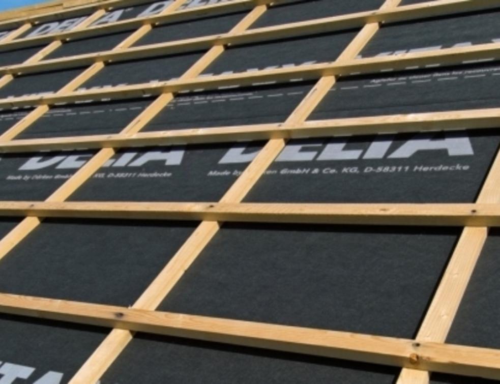 découvrez comment poser des ardoises sur volige pour un toit esthétique et durable. suivez nos conseils pratiques et techniques pour réussir votre installation de manière efficace et professionnelle.