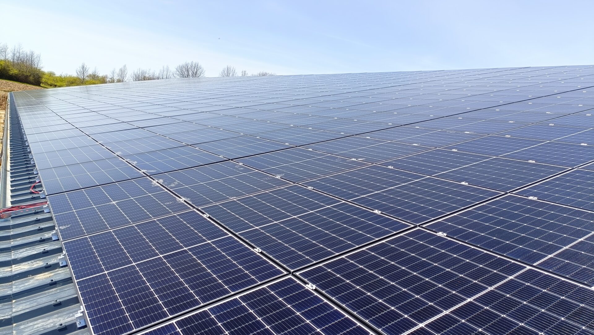 découvrez la prime solaire, une aide financière pour soutenir l'installation de panneaux solaires. profitez d'une réduction sur vos dépenses énergétiques tout en contribuant à la transition énergétique. renseignez-vous sur les conditions d'éligibilité et maximisez vos économies grâce à cette initiative écologique.