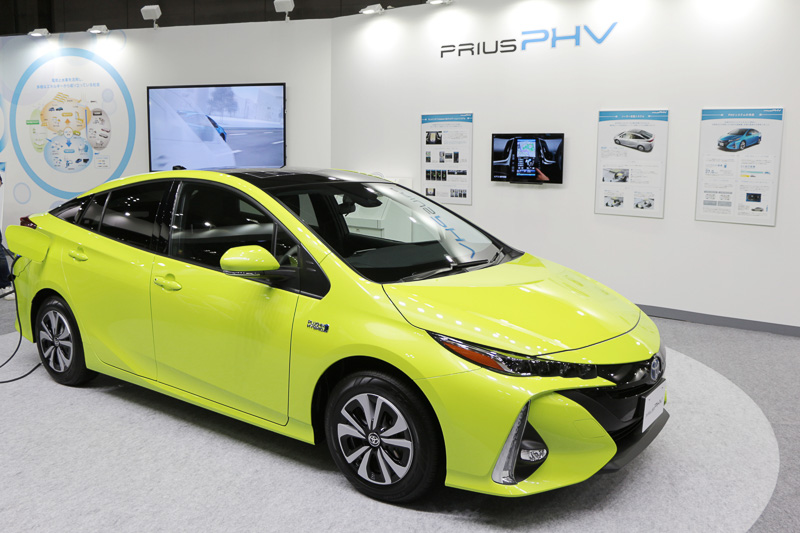 découvrez la prius solaire, une révolution dans le monde de l'automobile. alliant technologie hybride et énergie solaire, ce véhicule éco-responsable vous permet de réduire votre empreinte carbone tout en profitant d'une conduite élégante et confortable. explorez les avantages de l'électromobilité avec la prius solaire.