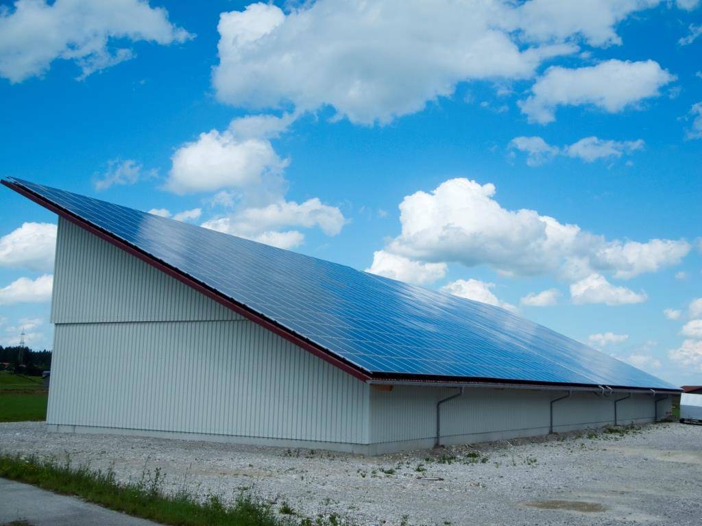 découvrez comment l'assurance pour panneaux photovoltaïques peut protéger votre investissement solaire. protégez-vous contre les risques et assurez la pérennité de votre installation grâce à une couverture adaptée à vos besoins.