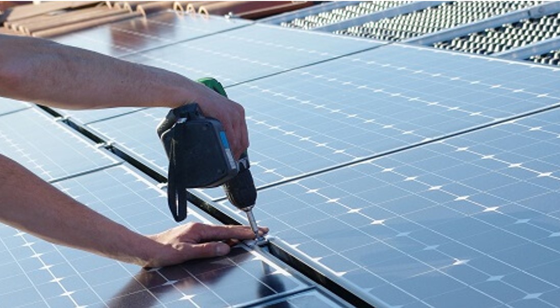 découvrez les meilleurs prix pour l'assurance photovoltaïque et protégez votre installation solaire. comparez les offres pour garantir une couverture optimale de votre investissement et profitez de conseils d'experts.