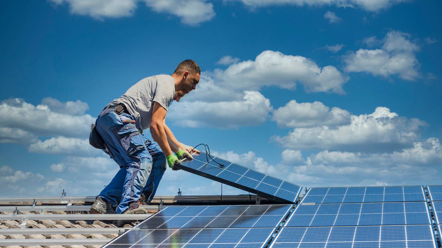découvrez les débats et conseils sur les prix d'installation de systèmes photovoltaïques dédiés à l'autoconsommation. partagez vos expériences et posez vos questions dans notre forum consacré aux énergies renouvelables.