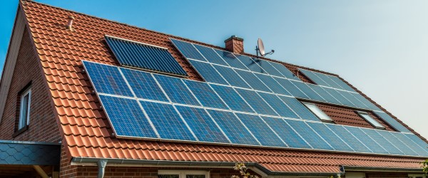 découvrez les prix des panneaux photovoltaïques en 20258 et explorez les options pour réduire vos factures d'électricité tout en préservant l'environnement. comparez les offres, bénéficiez des subventions et investissez dans une énergie durable dès aujourd'hui.