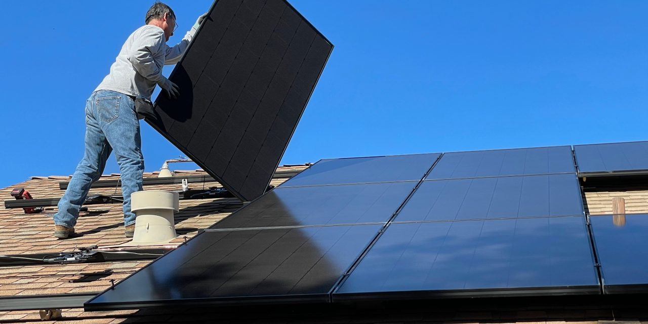découvrez les prix du photovoltaïque au mètre carré et optimisez votre investissement énergétique. comparez les coûts, les rendements et les avantages des panneaux solaires pour une transition énergétique réussie.