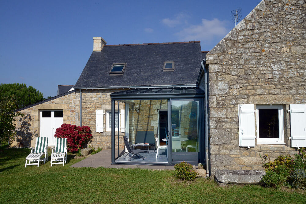 découvrez les prix des vérandas de 20m2 et trouvez la solution idéale pour agrandir votre espace de vie. comparez les options, matériaux et conseils pour aménager votre véranda au meilleur prix.
