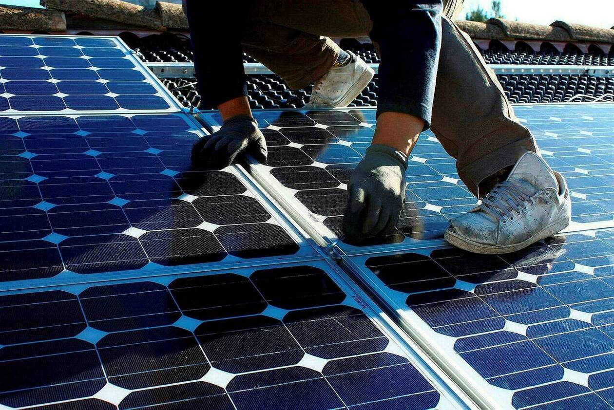 découvrez notre expertise en tant que producteur photovoltaïque. nous proposons des solutions innovantes pour la production d'énergie solaire, contribuant à un avenir durable et respectueux de l'environnement. rejoignez-nous pour maximiser votre indépendance énergétique tout en réduisant votre empreinte carbone.