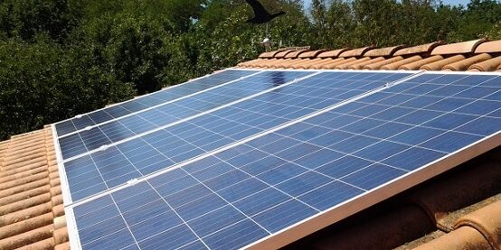 découvrez les avantages de la production photovoltaïque pour une énergie propre et renouvelable. apprenez comment maximiser votre production d'électricité grâce à des panneaux solaires et participez à la transition énergétique tout en réduisant vos factures d'électricité.