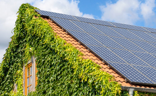 découvrez comment le photovoltaïque peut transformer votre maison en une source d'énergie renouvelable. optez pour des solutions adaptées aux particuliers et réduisez votre facture d'électricité tout en préservant l'environnement.