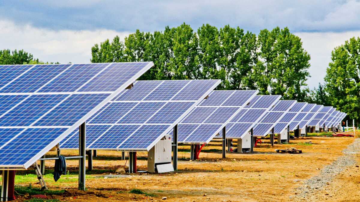 découvrez les avantages de la production solaire, une source d'énergie renouvelable et durable. apprenez comment installer des panneaux solaires chez vous pour réduire vos factures d'électricité et participer à la protection de l'environnement.