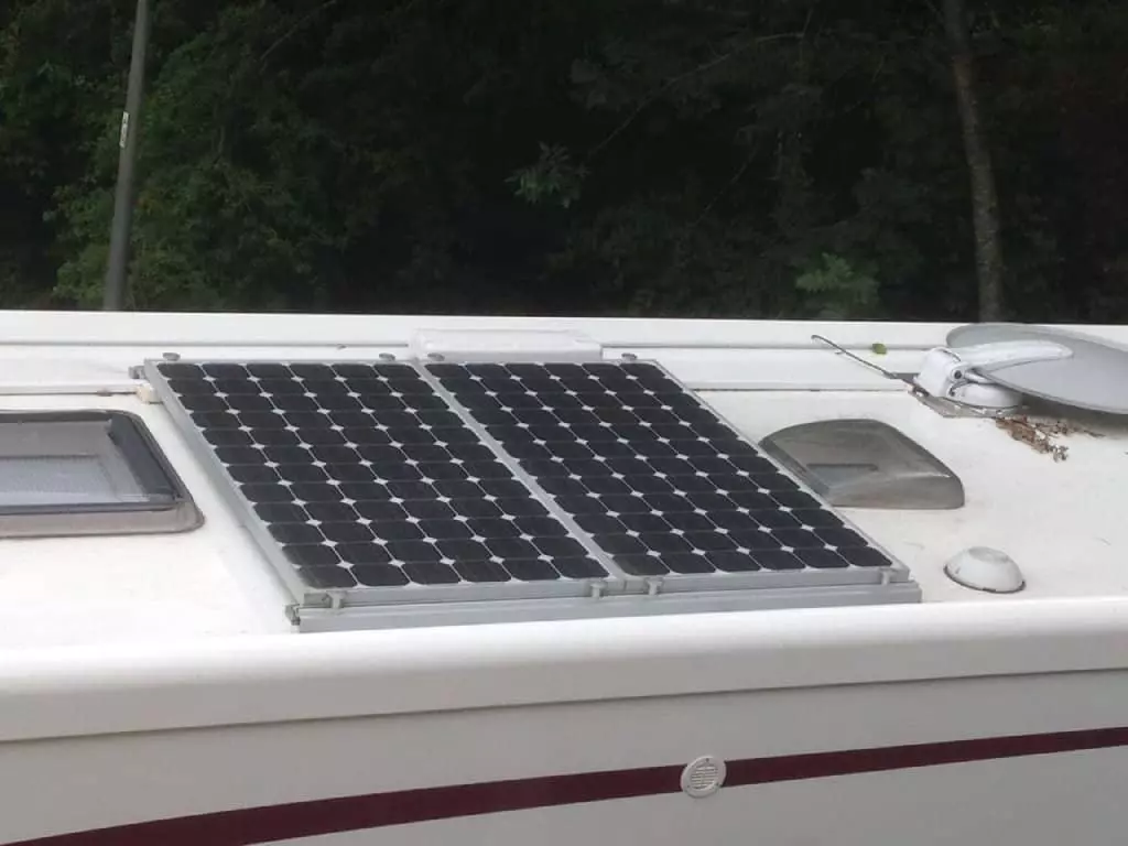 découvrez comment maximiser la puissance de votre panneau solaire pour camping-car et profiter d'une autonomie énergétique lors de vos voyages. apprenez les meilleures pratiques pour le choix, l'installation et l'optimisation de votre système solaire.