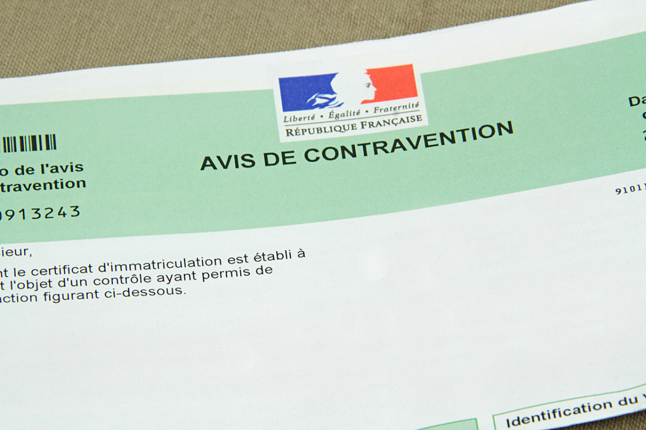 découvrez les spécificités et les avantages des procès-verbaux (pv) dans notre guide complet. apprenez à les rédiger, à les archiver et à les utiliser efficacement pour votre organisation.