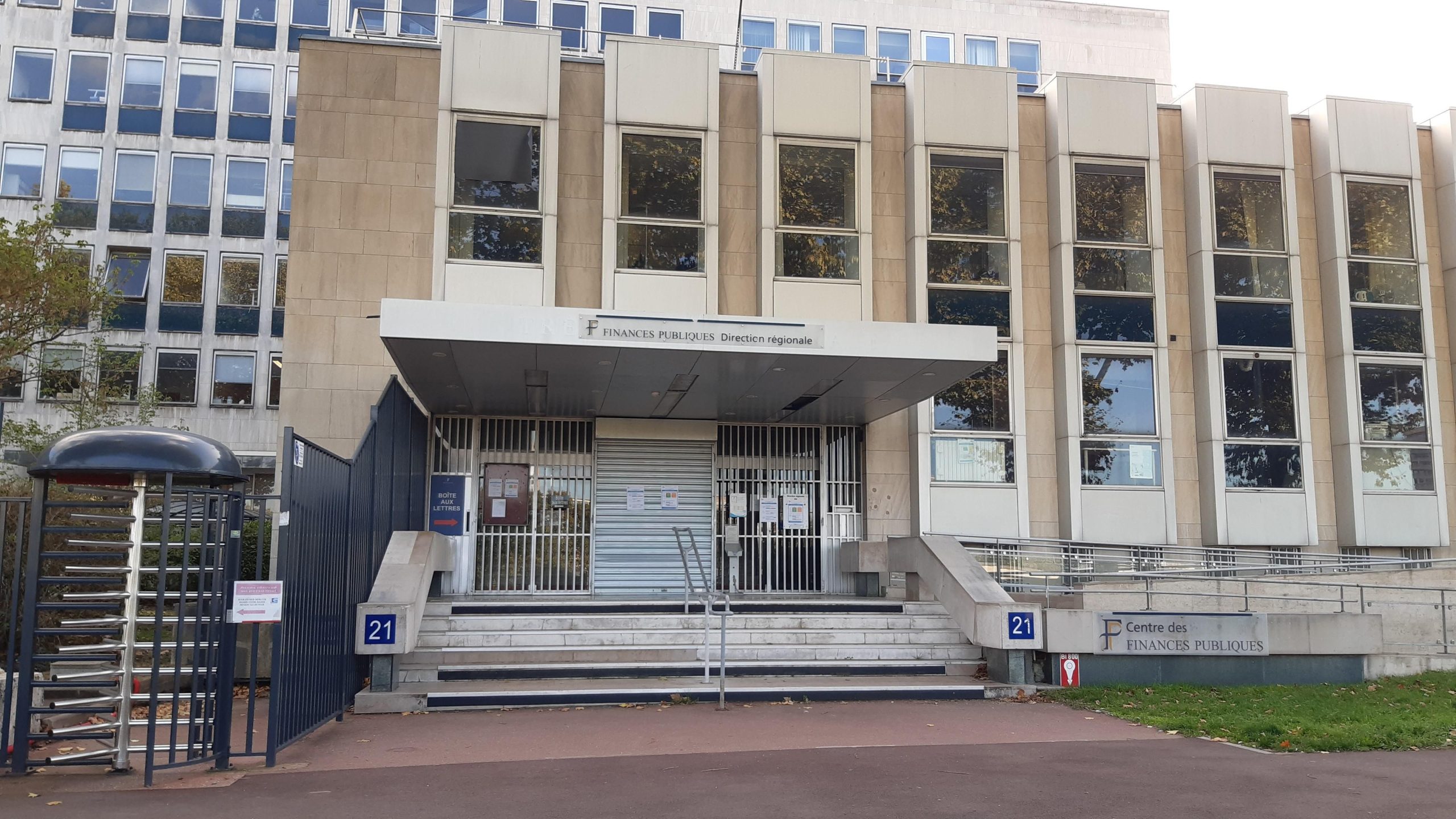 découvrez toutes les informations sur le pv (procès-verbal) à rouen : démarches administratives, avis de contraventions, procédure de contestation, et conseils pratiques pour gérer vos contraventions efficacement.
