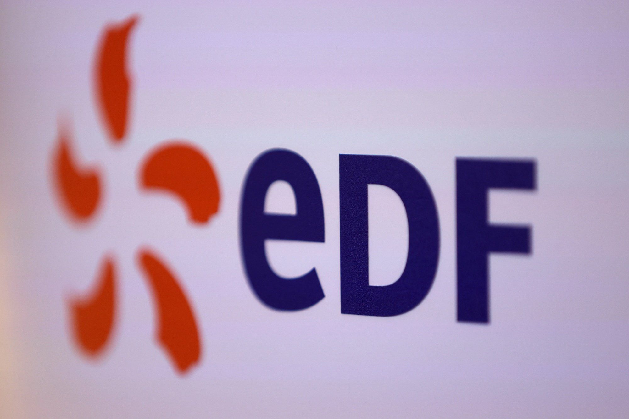 découvrez tout ce qu'il faut savoir sur le rachat d'edf : processus, avantages, options disponibles et conseils pratiques pour optimiser votre contrat d'énergie. informez-vous et prenez les meilleures décisions pour votre consommation.