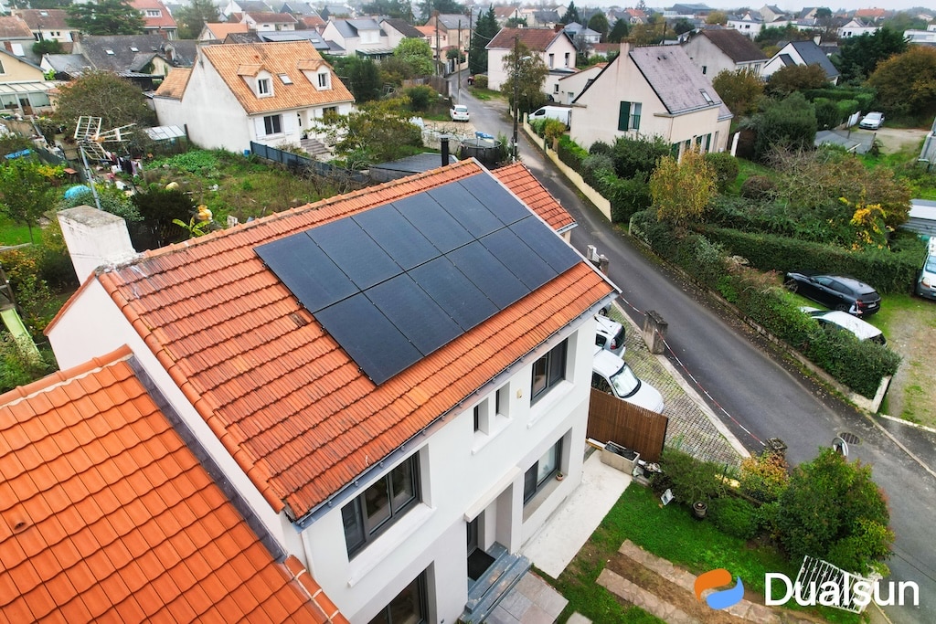découvrez le rachat photovoltaïque : une solution avantageuse pour revendre l'électricité générée par vos panneaux solaires. maximisez vos revenus tout en contribuant à la transition énergétique. informez-vous sur les démarches et les avantages fiscaux liés à ce dispositif.