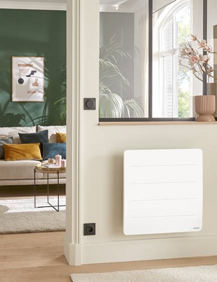 découvrez le radiateur solaire connecté, une solution innovante pour chauffer votre espace tout en respectant l'environnement. profitez d'une efficacité énergétique optimale et d'un contrôle à distance via votre smartphone pour un confort sur-mesure.