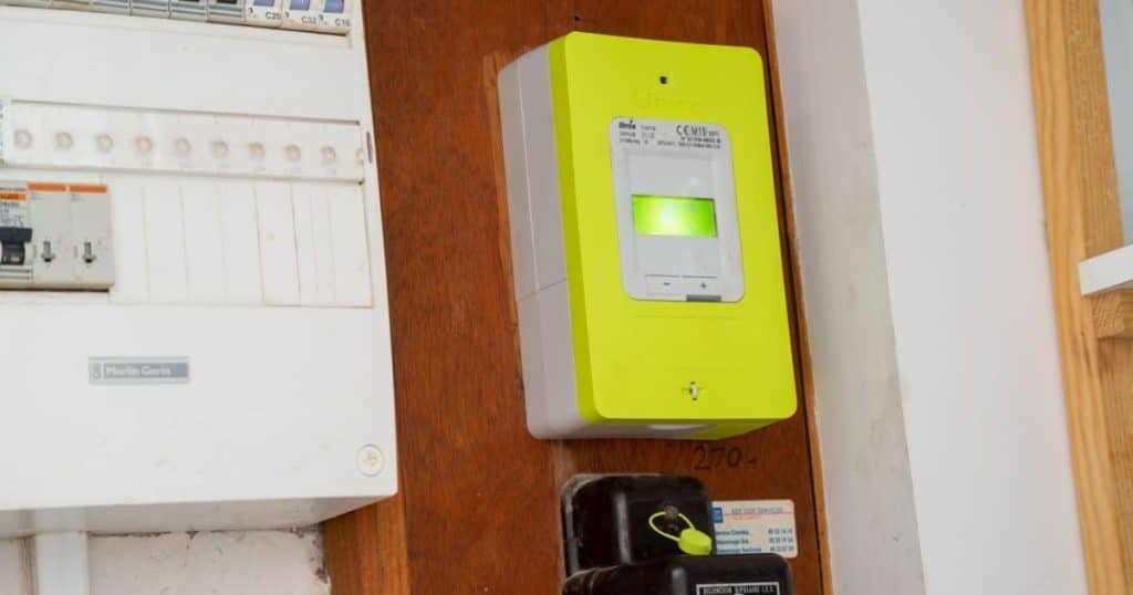 découvrez comment relever votre compteur photovoltaïque linky facilement et efficacement. suivez nos conseils pour optimiser votre consommation d'énergie solaire et maîtriser votre production électrique.