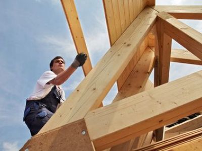 découvrez les meilleures techniques pour renforcer votre charpente et garantir la solidité de votre construction. suivez nos conseils pour améliorer la sécurité et la durabilité de votre structure.