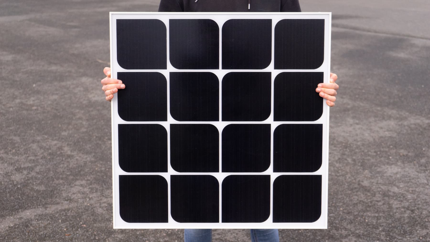 découvrez la rentabilité des panneaux solaires et comment investir dans l'énergie solaire peut réduire vos factures tout en préservant l'environnement. explorez les avantages économiques, les aides financières et les retours sur investissement pour maximiser votre projet solaire.