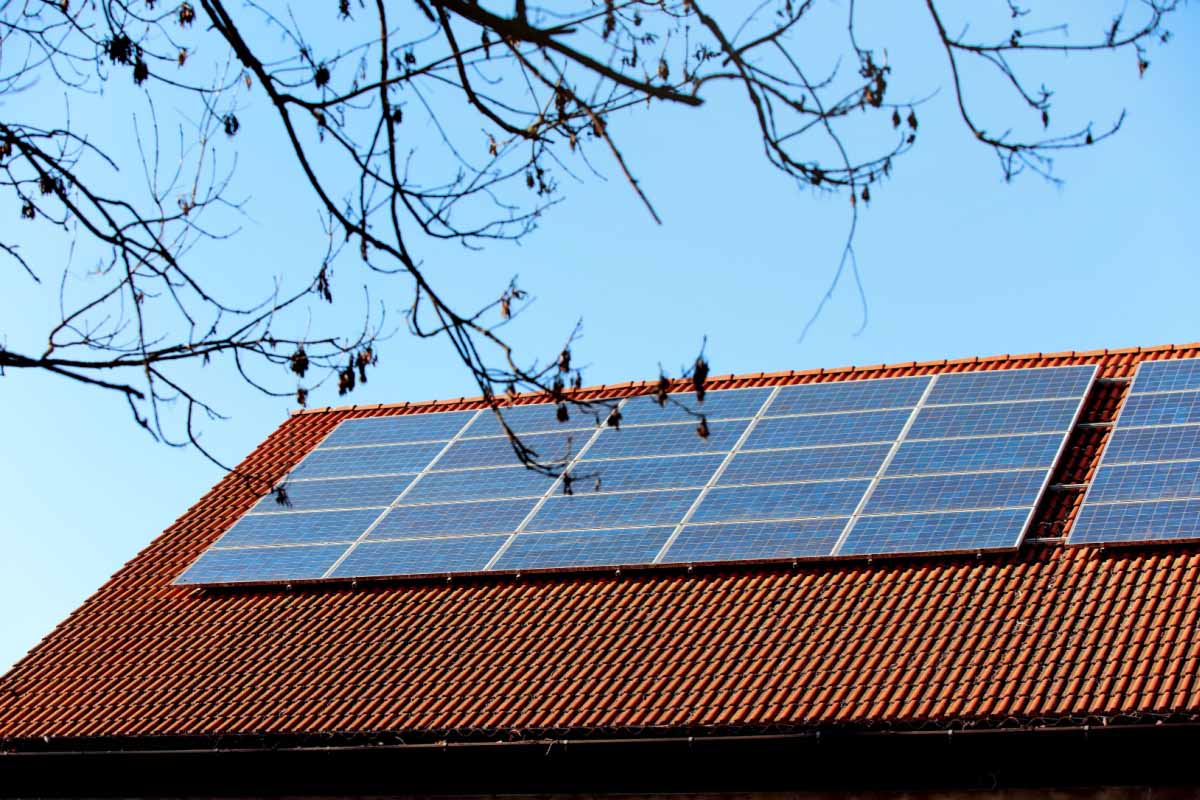 découvrez comment maximiser la rentabilité de vos investissements solaires grâce à des solutions adaptatives et des conseils d'experts. optimisez votre production d'énergie et réduisez vos coûts avec l'énergie renouvelable.
