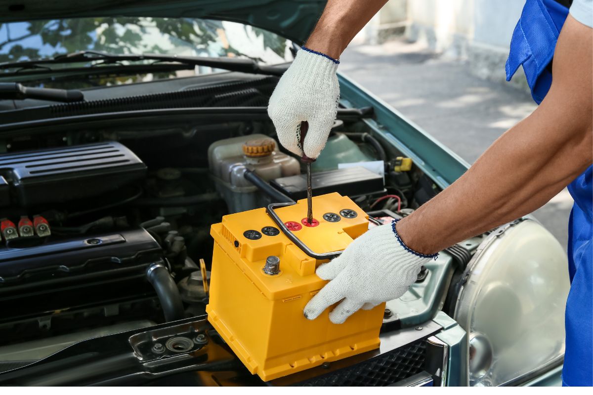 découvrez nos services de réparation de batteries de voiture, garantissant des diagnostics précis et des solutions rapides pour redonner vie à votre véhicule. que ce soit pour une batterie déchargée ou endommagée, notre équipe d'experts est là pour vous aider à retrouver la route en toute sécurité.