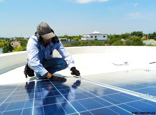 découvrez nos services de réparation d'onduleurs photovoltaïques. profitez d'une expertise reconnue pour optimiser le fonctionnement de votre installation solaire et garantir votre production d'énergie renouvelable.